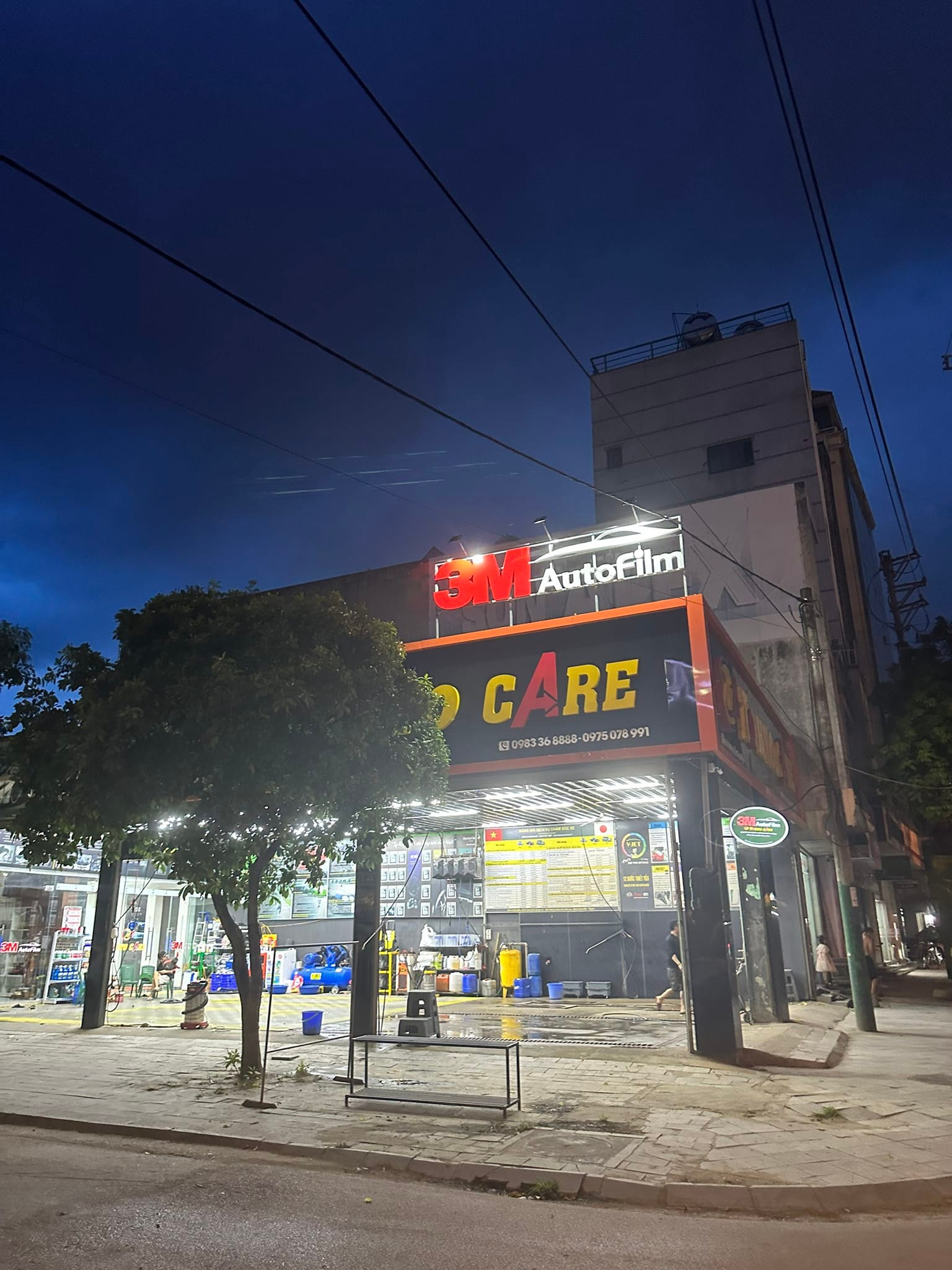 Thiết kế thi công biển auto ô tô