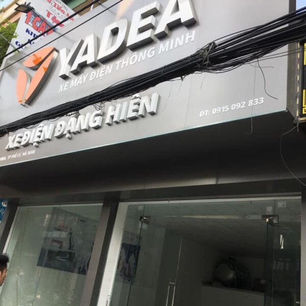 Thiết kế thi công biển của hàng xe máy